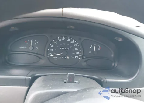 1997 Ford Escort Lx z USA, uszkodzony, nr VIN 3FALP15P1VR145288